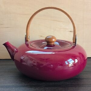 Mikasa Habitat Kettle Enamel Tea Kettle With Bentwood Handle And Knob Wine Red